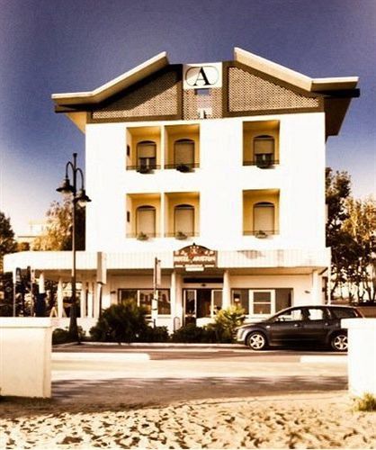 Hotel Ariston Cesenatico Eksteriør billede